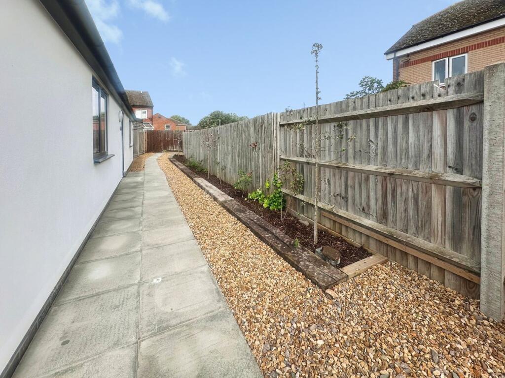 House in Shefford - View 2