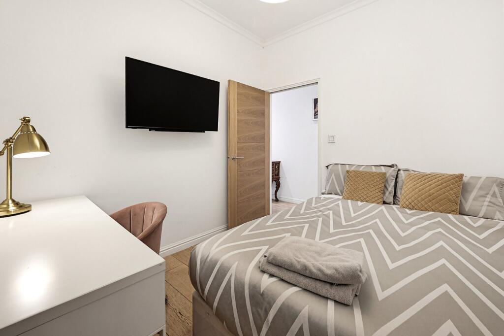 3 bedroom flat for rent