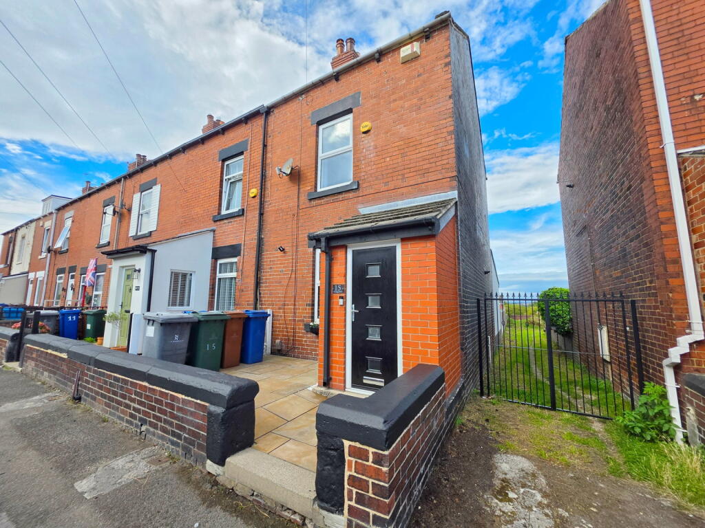 House in Sheffield - View 2