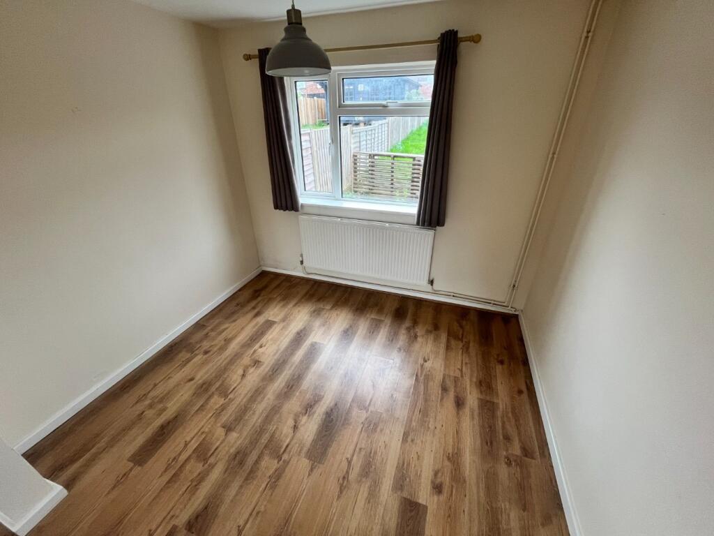 House in Luton - View 3