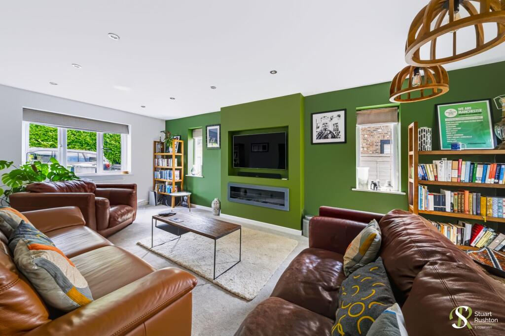 House in Wilmslow, Pownall Park - More