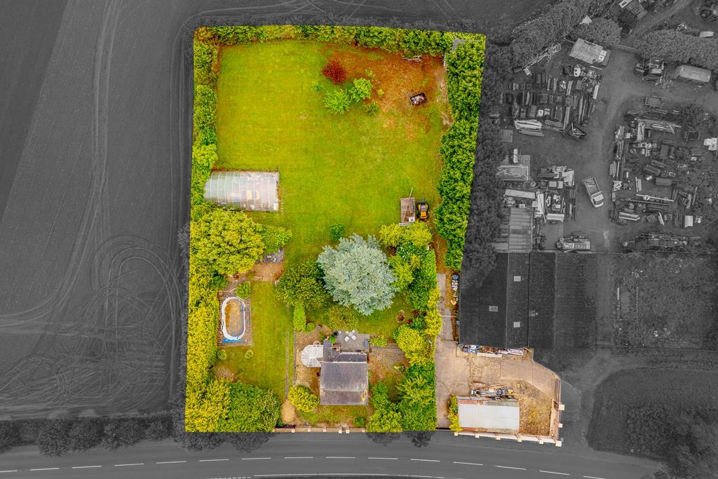 Gosberton Road, Surfleet photo 3