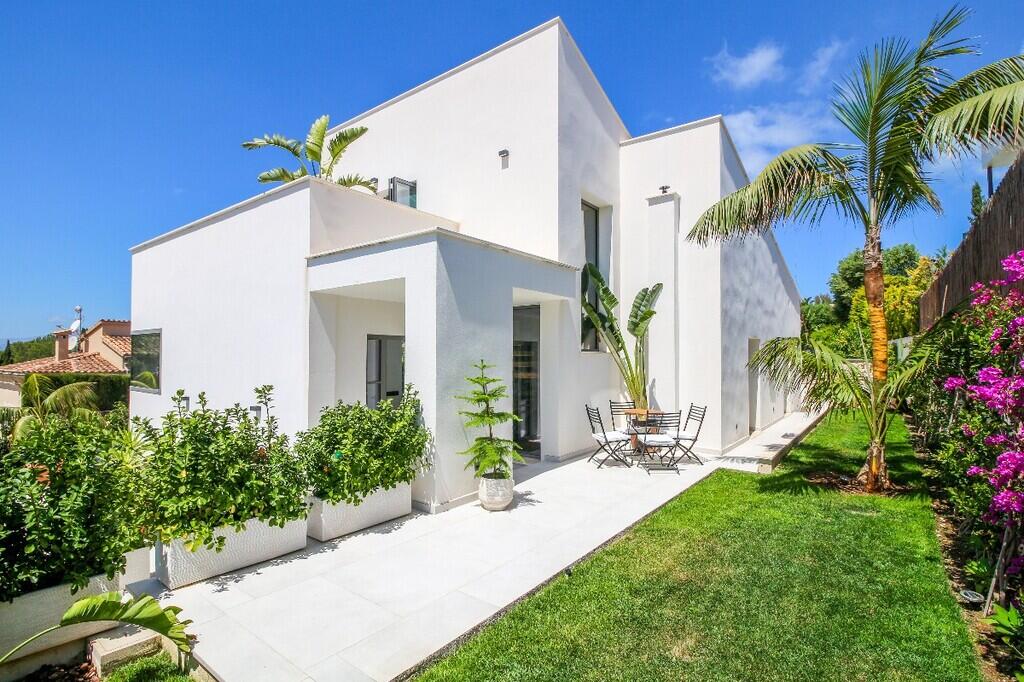 Main image of property: Balearic Islands, Mallorca, Alcudia