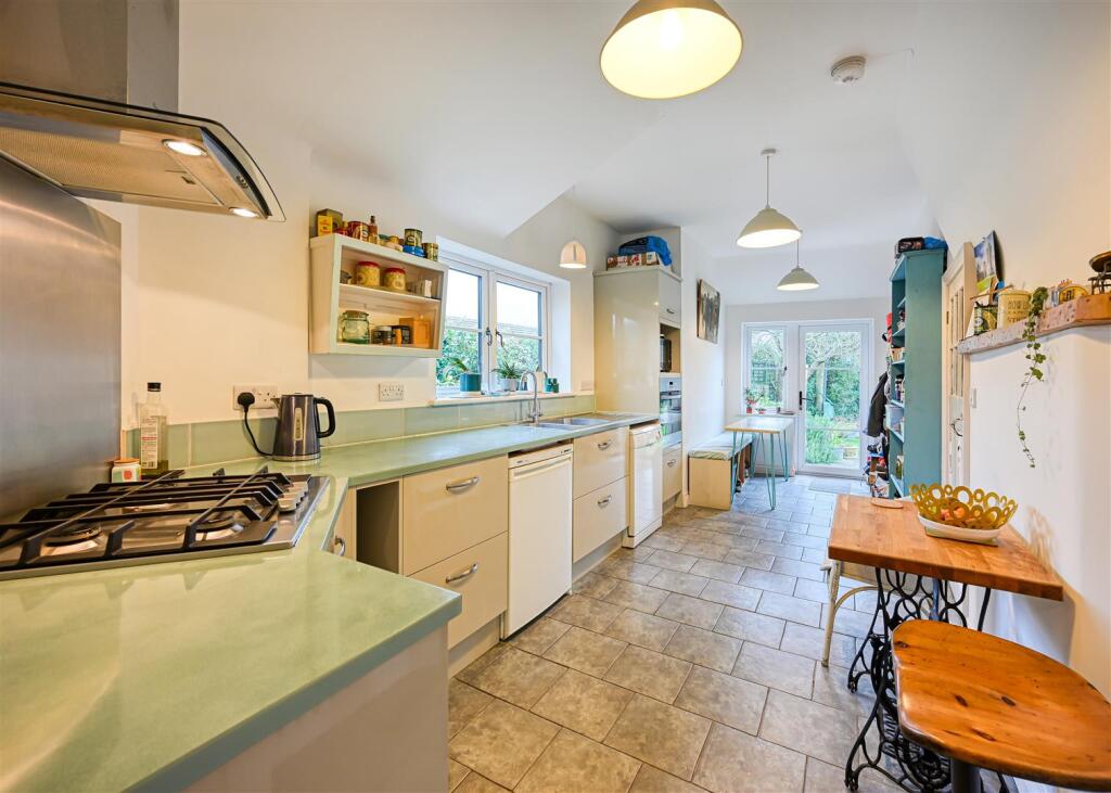 1 Rough Lane, Broseley, Shropshire photo 4