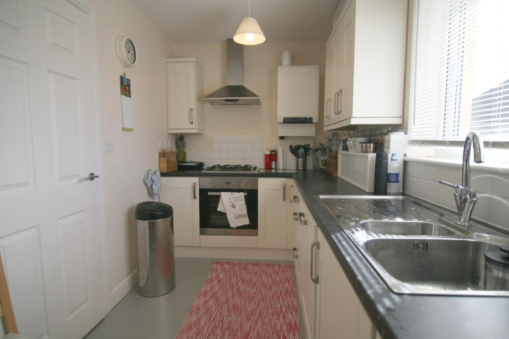 Apartment in Romford - View 2