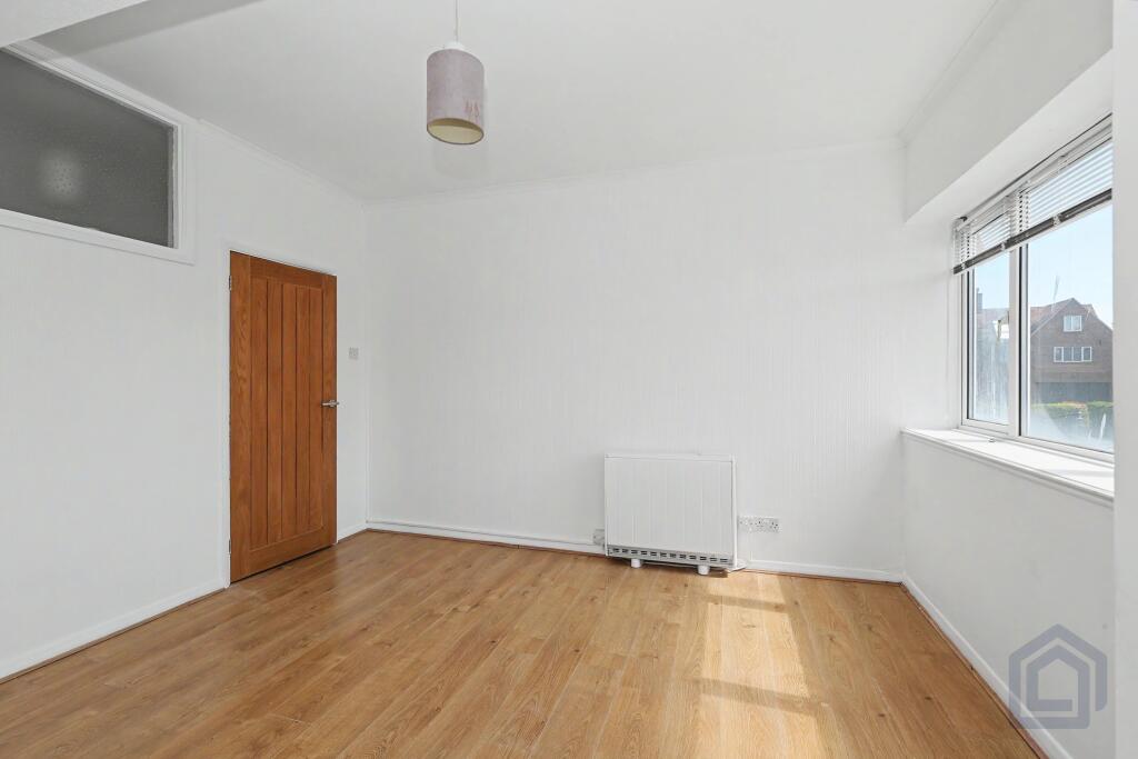 Apartment in Margate, East Cliftonville, Cliftonville - View 5