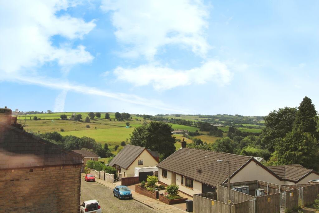 Keighley Road, Colne, Lancashire, BB8 - More