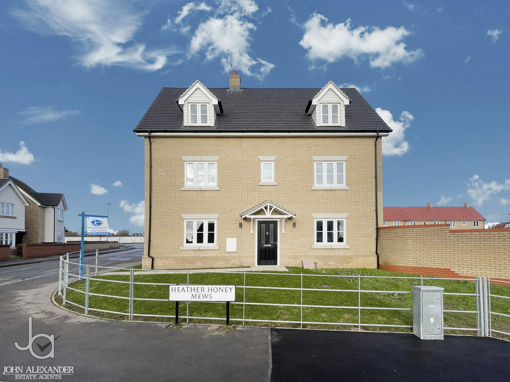 4-bed detached on Heather Honey Mews, Tiptree, £550,000