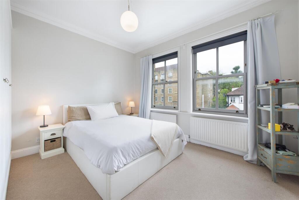 Apartment in London - View 4
