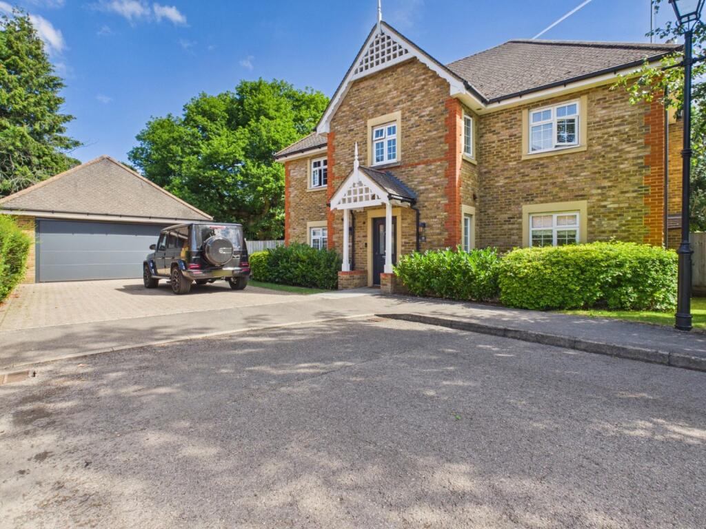 Main image of property: Redwood Place, Beaconsfield, Buckinghamshire, HP9