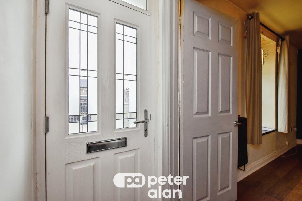House in Cardiff, Hirwaun - View 3