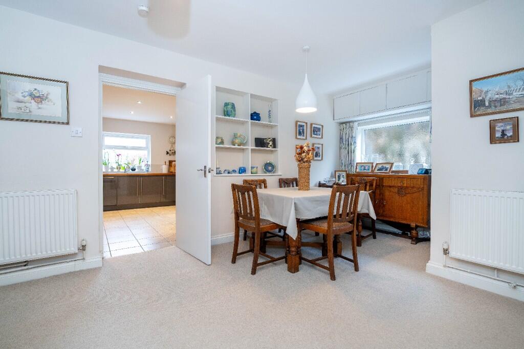Park Road, Deeping St James, PE6 photo 4