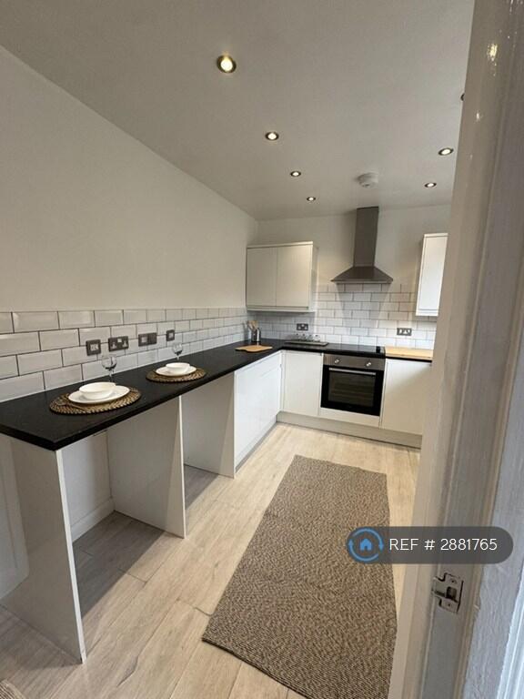 House in Stafford, Beaconside - View 4