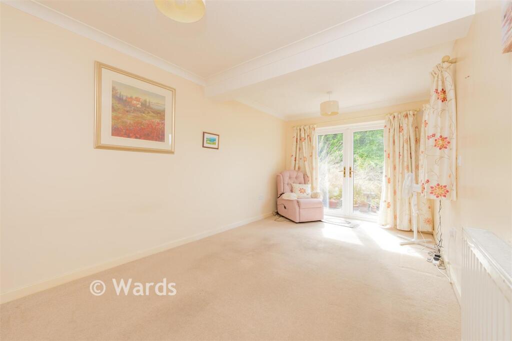 House in Dartford - View 4