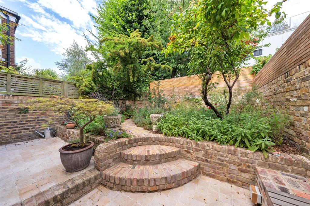 Property photo 10