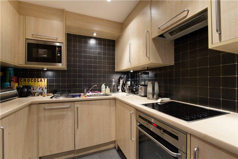 Apartment in London - View 4