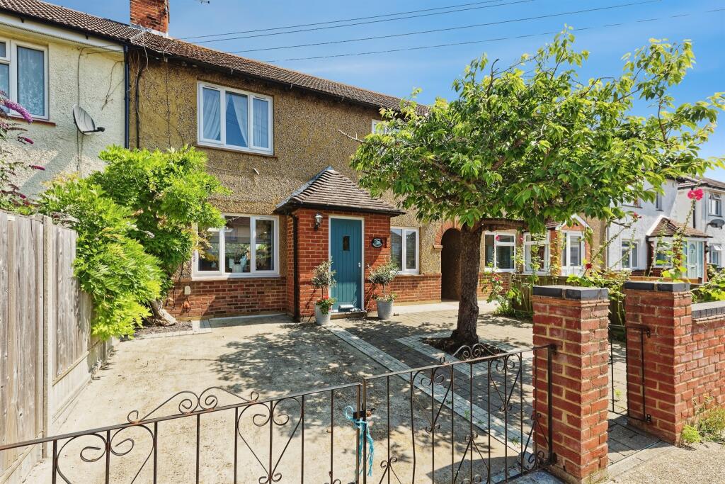 Main image of property: Broomfield Road, Faversham