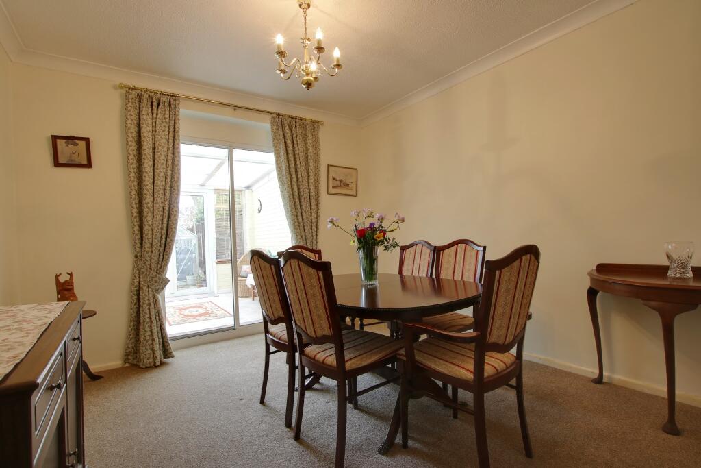 Napier Crescent, Fareham photo 4