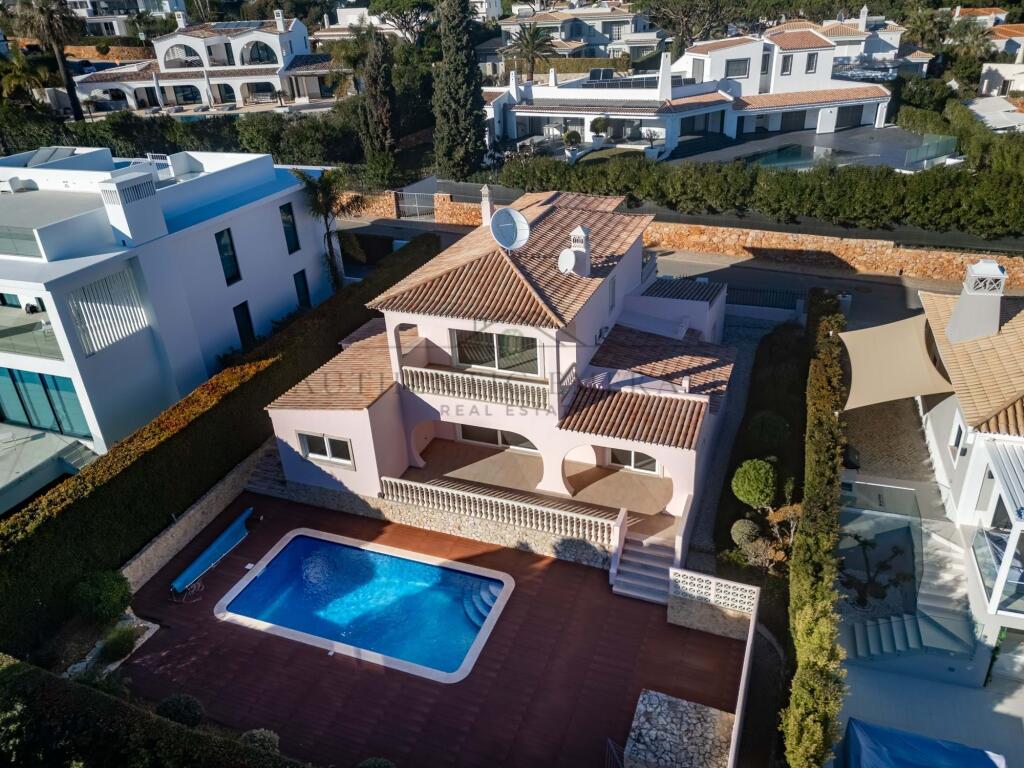 Main image of property: Algarve, Almancil