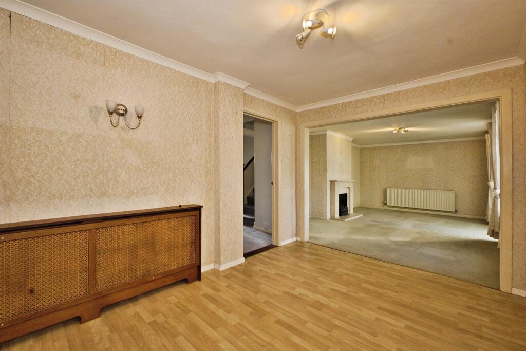 Additional image 4 of Burroughes Avenue, Yeovil