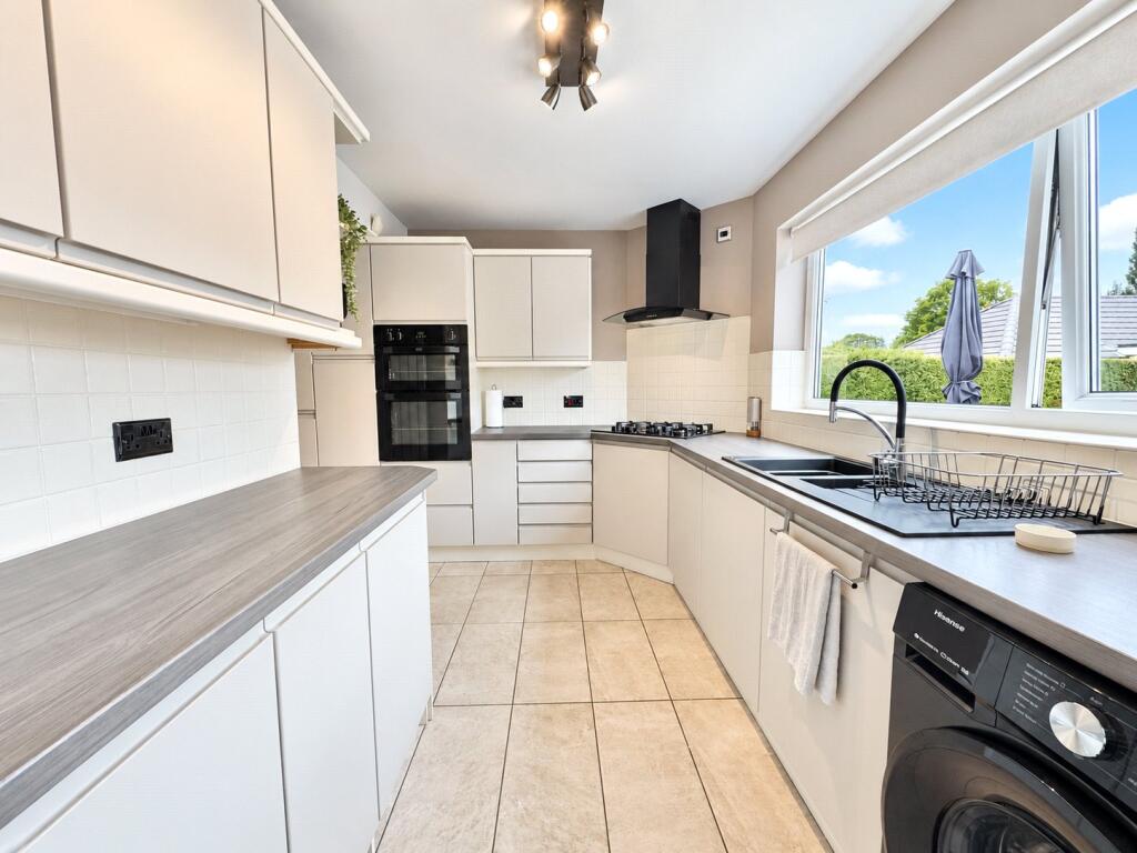 Whaley Lane, Irby, Wirral, CH61 photo 3