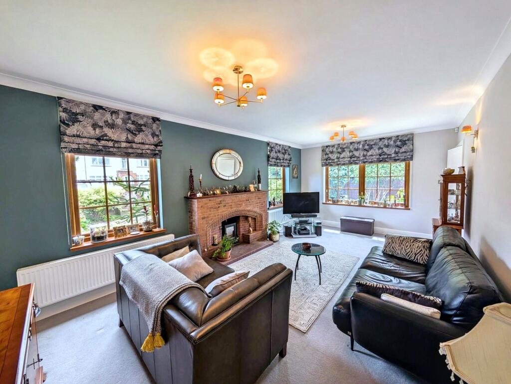 Elwick Road, Hartlepool , Hartlepool, Durham, TS26 0DL - View 2