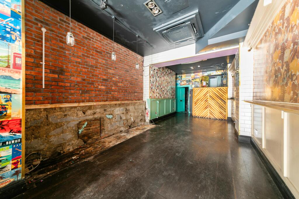 43 Essex Road -11.jpg