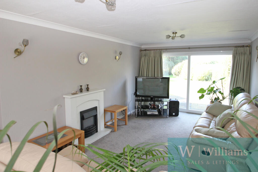 Palmers Road, Wootton Bridge, Ryde, Isle Of Wight photo 5