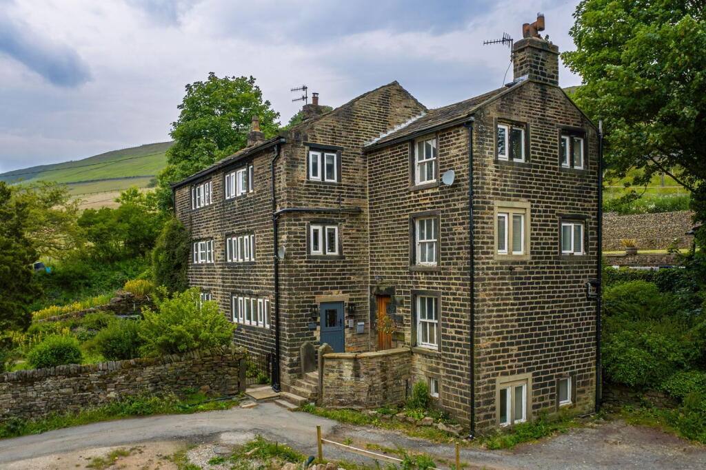 Main image of property: Carr Farm, Carr Lane, Diggle, Saddleworth