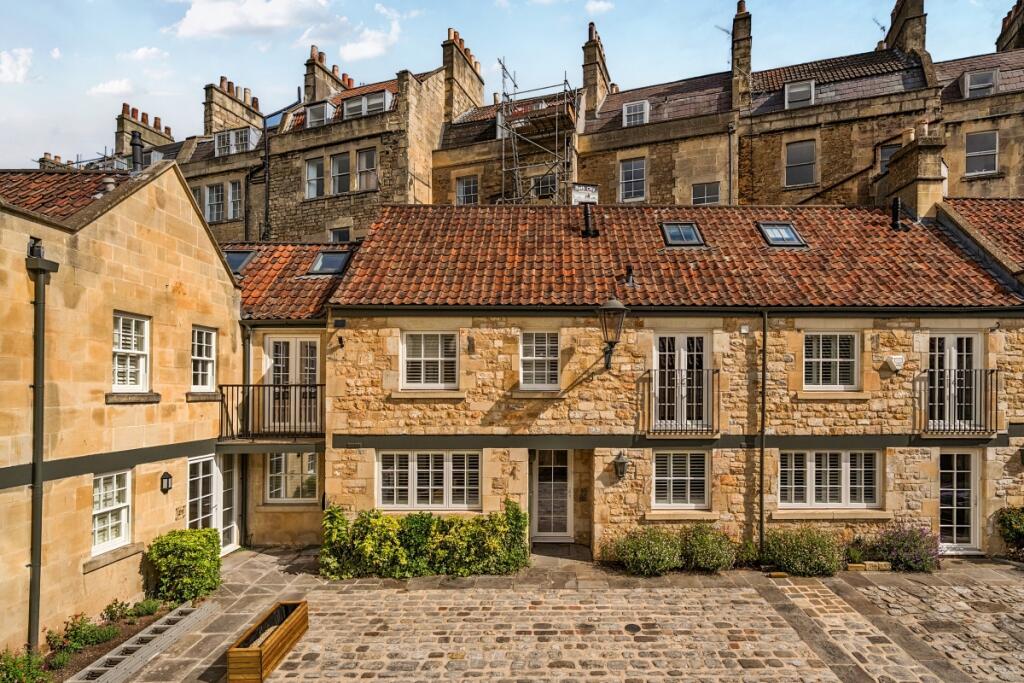 Main image of property: Circus Mews Bath BA1