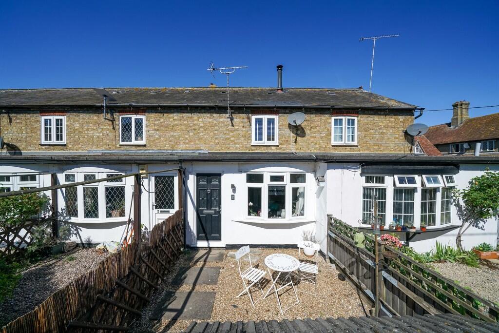 Main image of property: Chapel Lane, Ivinghoe Aston, LU7 9DW