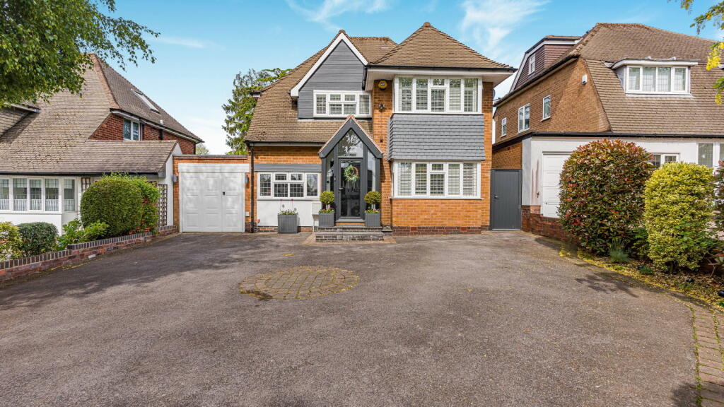 Main image of property: Walsall Road, Sutton Coldfield, B74 4RB