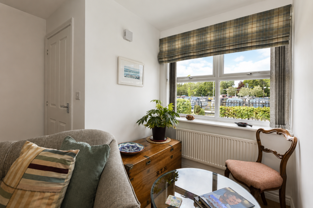 Marina Walk, Leigh, WN7 4EZ photo 4