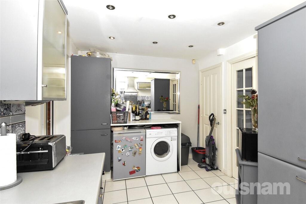 Ratcliffe Avenue, Kings Norton, Birmingham, B30 - View 5