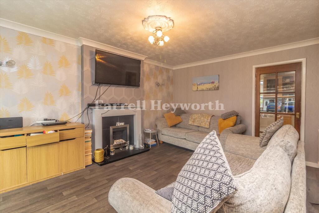 Mayfield Avenue, Thornton Cleveleys photo 3