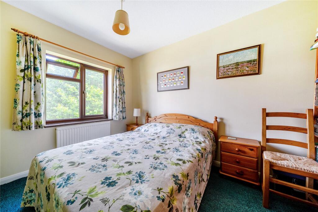 House in Basingstoke and Deane, Lychpit, Riverdene - View 6