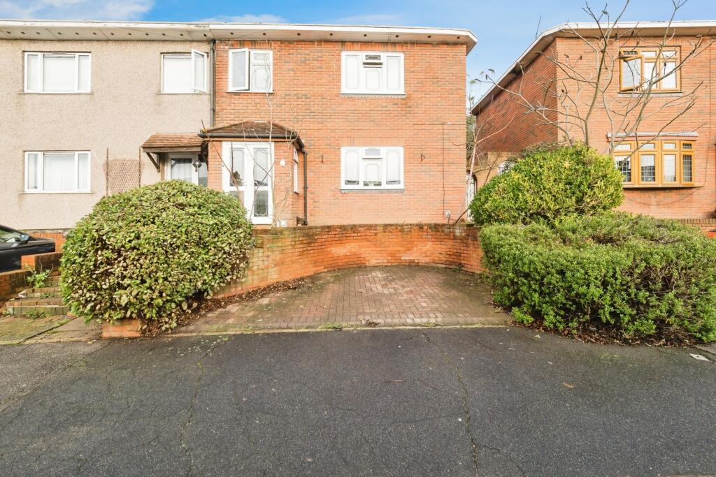 Main image of property: Brocket Way, Essex, IG7