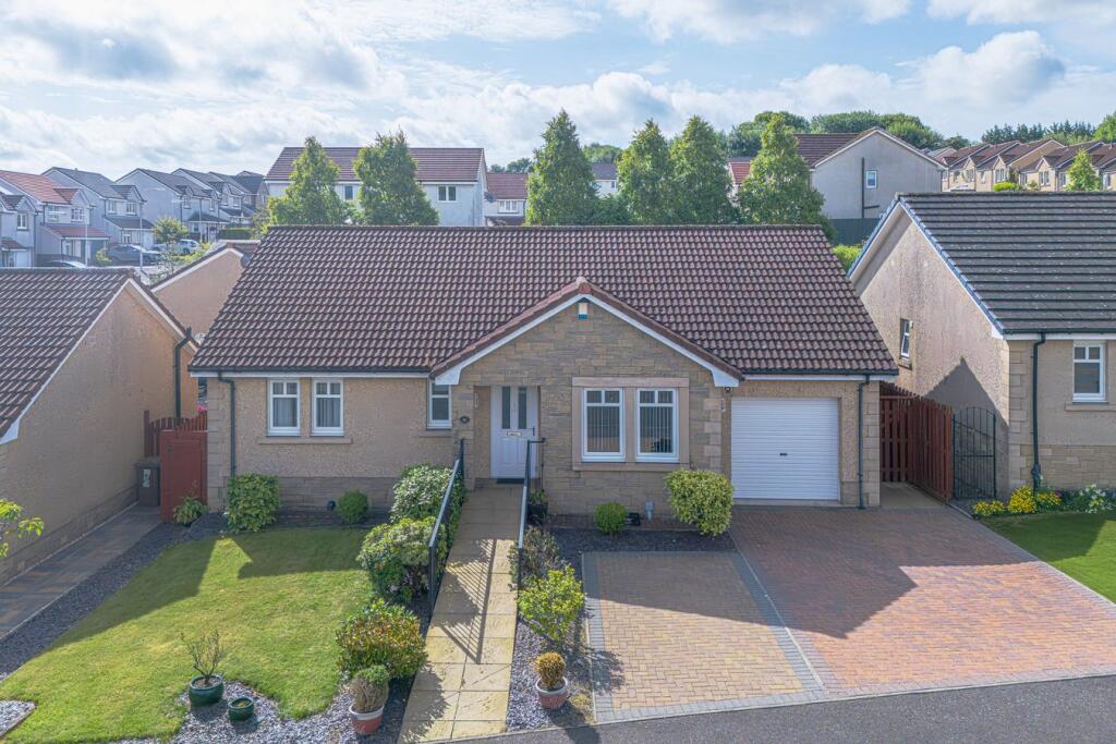 Main image of property: Seafar Drive, Kelty, KY4