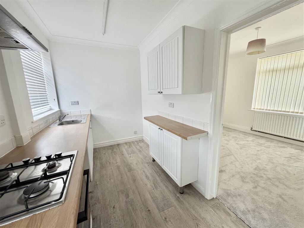 House in Houghton-le-Spring, Dairy Lane Estate - View 3