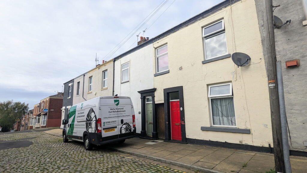 Main image of property: Wellington Street, Preston, PR1 8TP