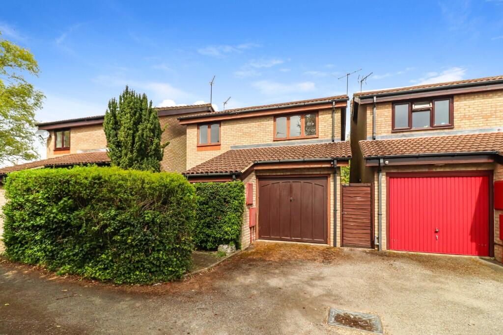 Main image of property: Warwick Road, St. Albans, Hertfordshire, AL1