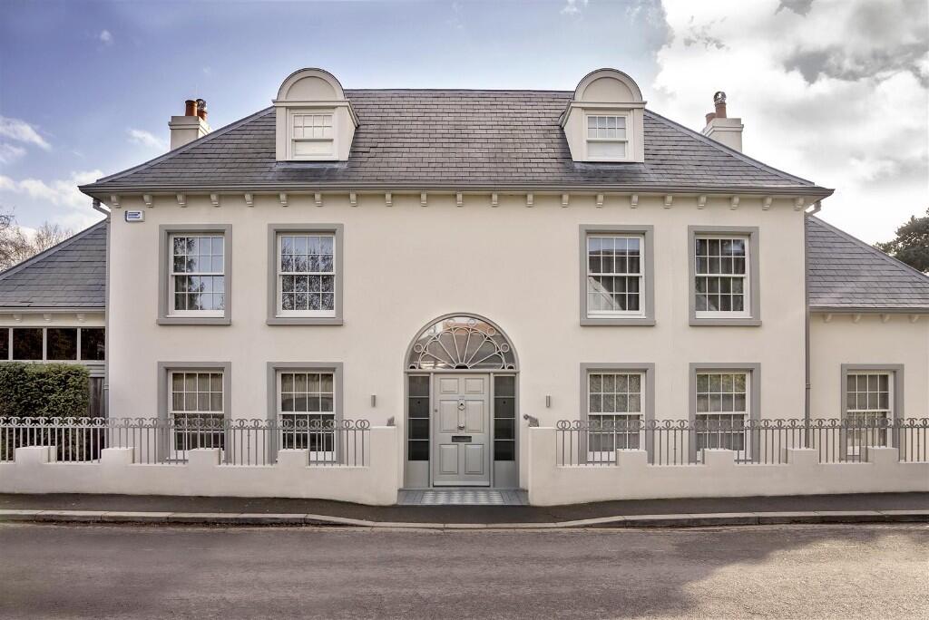 Main image of property: Summerhill Road, Oxford, Oxfordshire, OX2