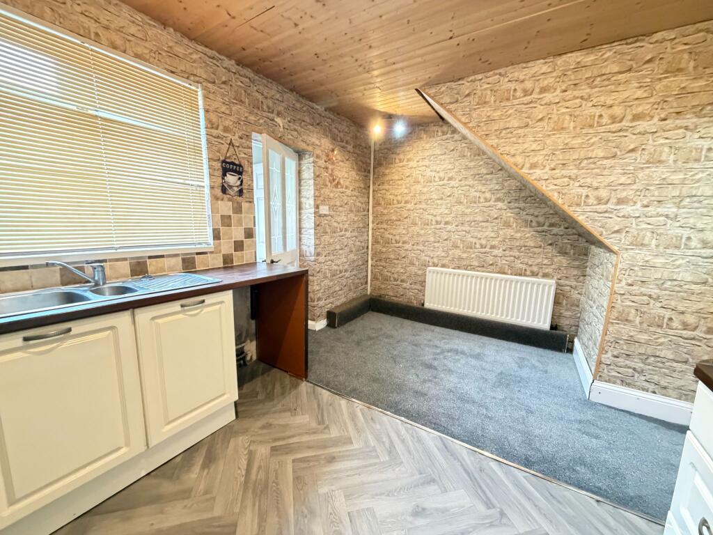 Albert Street, Grange Villa, DH2 - View 5