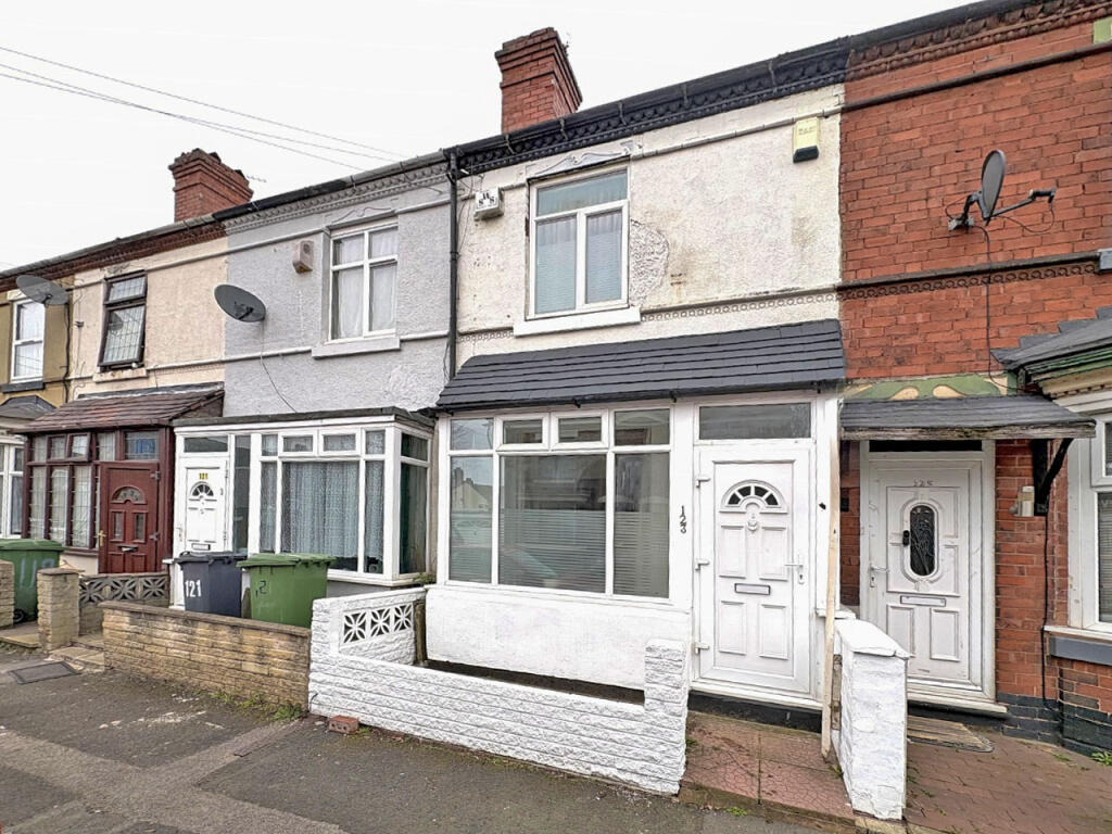 2-bed terraced on Essex Street, Harden,  Walsall, £150,000