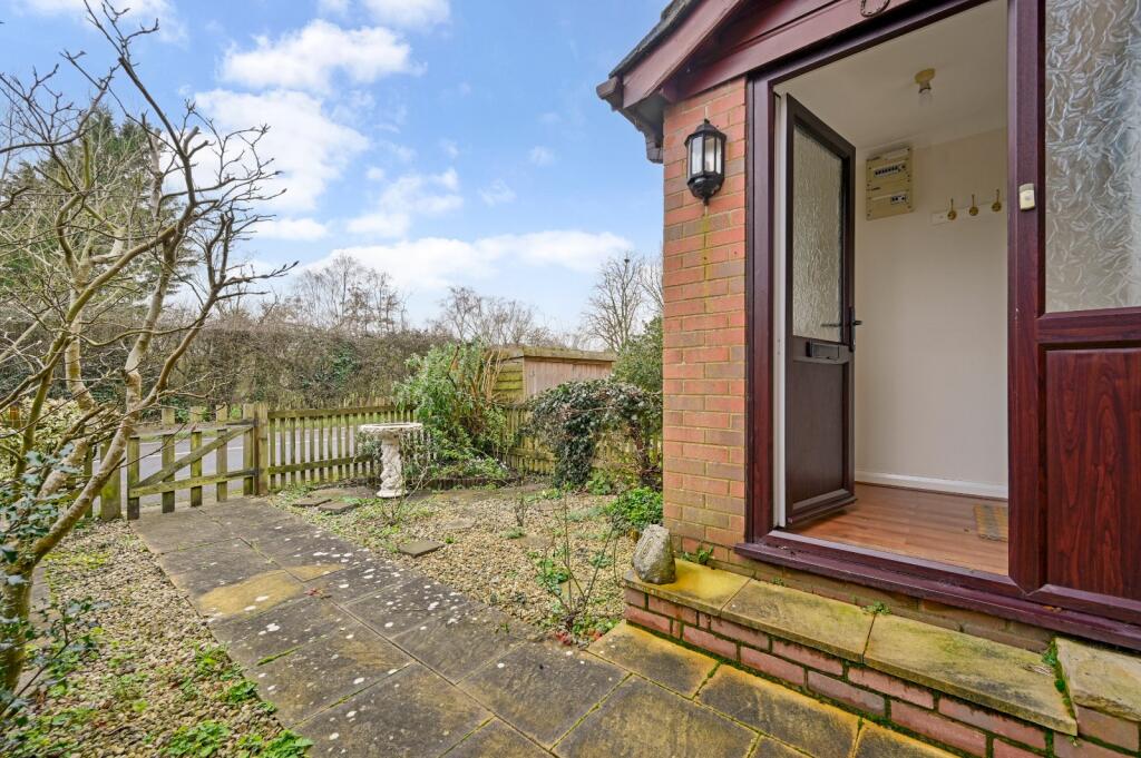 House in Tonbridge - View 5