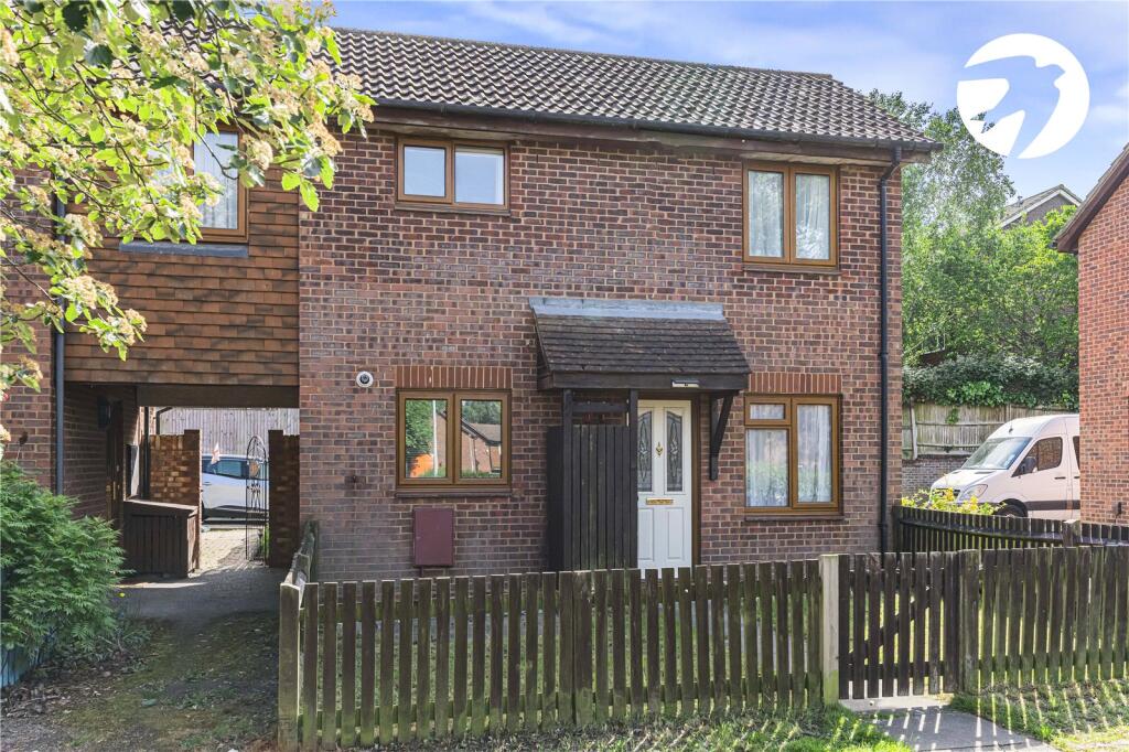Sprucedale Close, Swanley, Kent, BR8, Kent