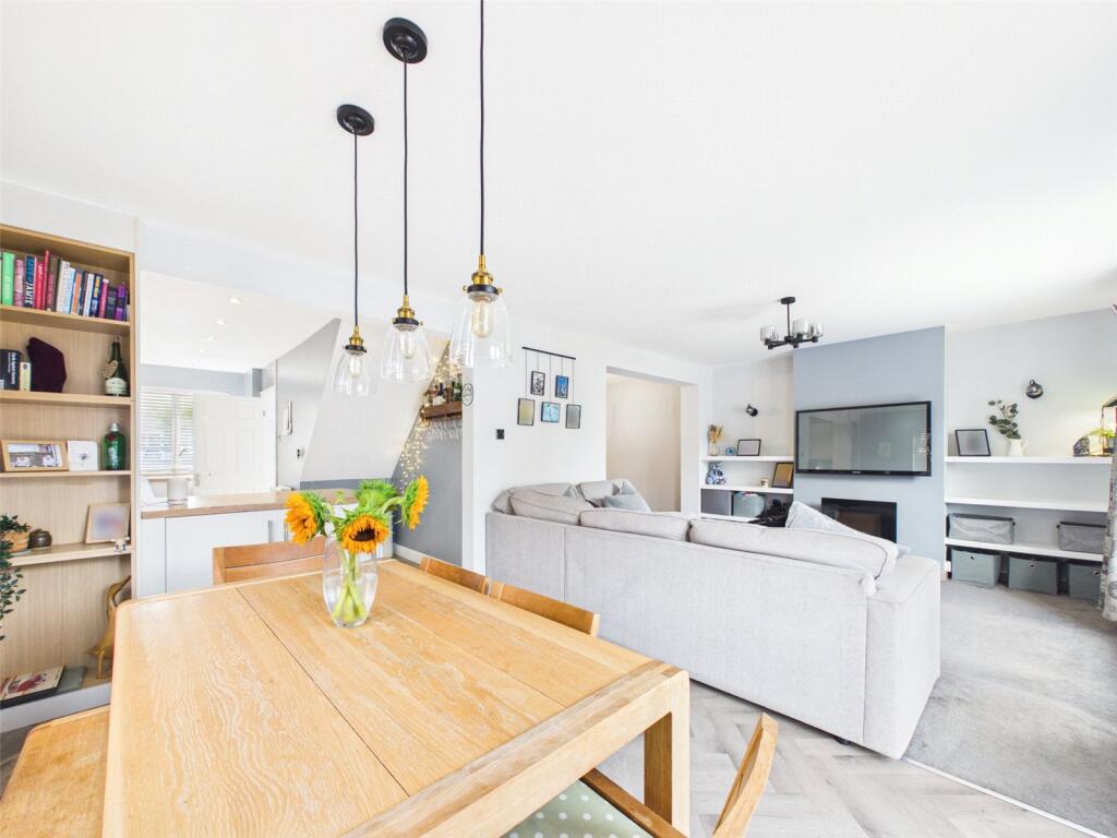 House in Tewkesbury, Churchdown - View 2