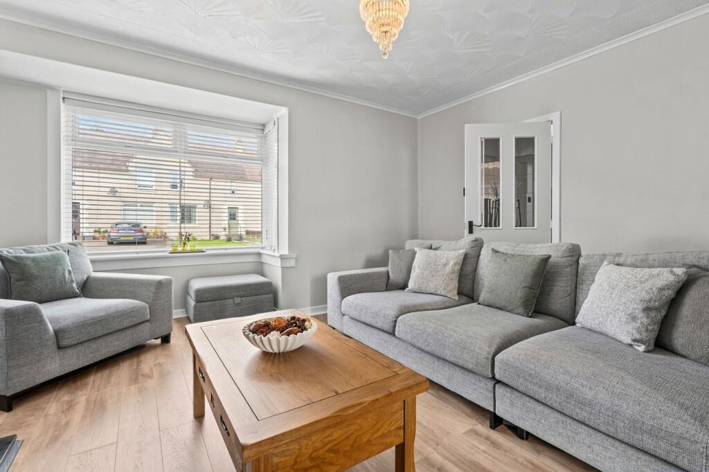 House in Dunipace, Falkirk - View 3