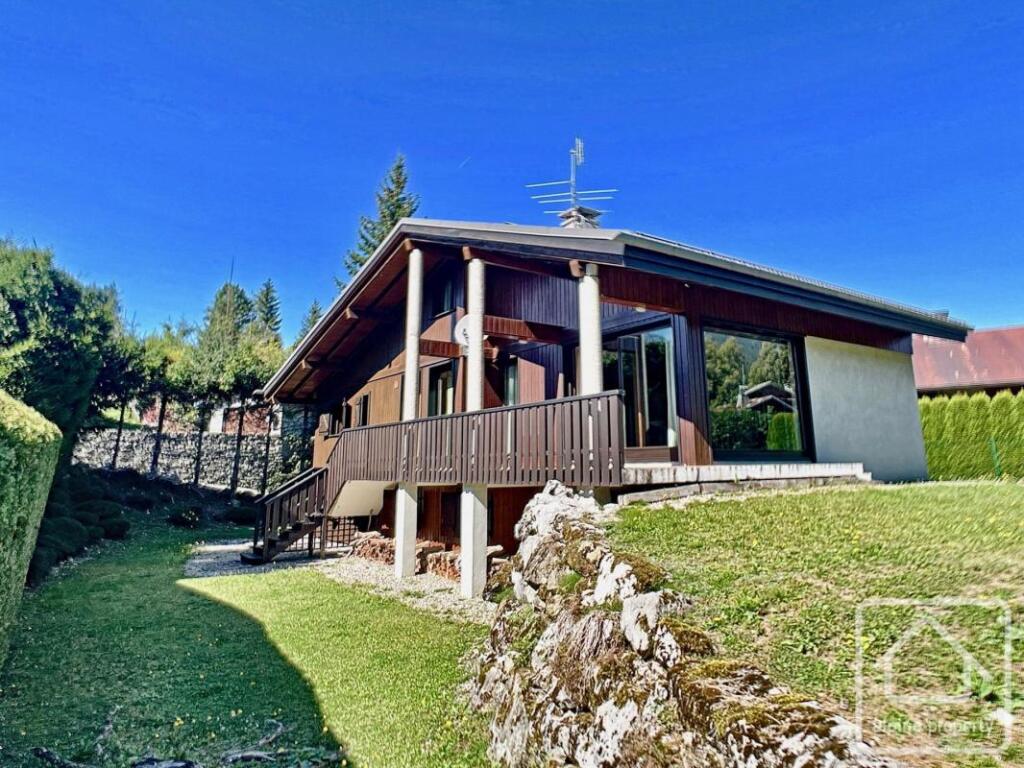 Main image of property: Rhone Alps, Haute-Savoie, Les Carroz-d`Arâches