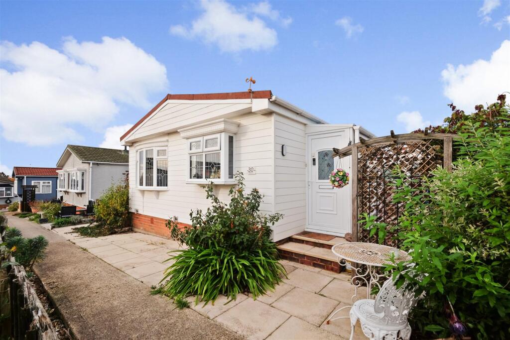 Main image of property: Seasalter Lane, Seasalter, Whitstable